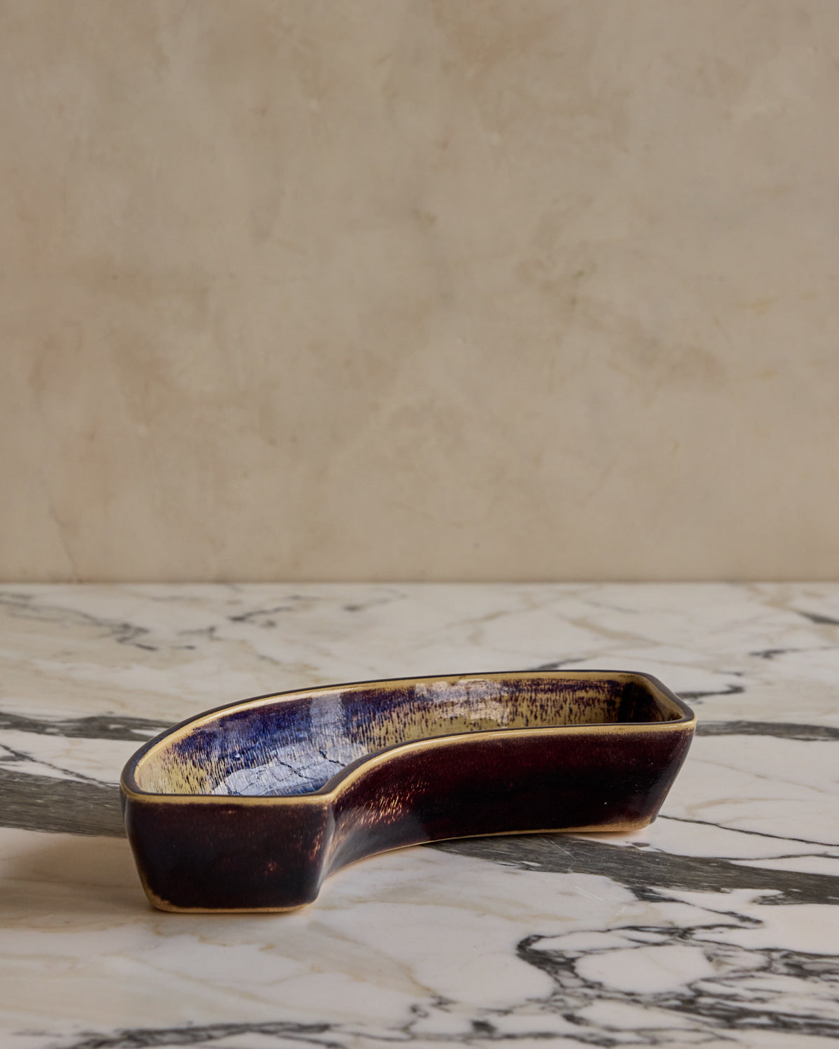 Curved Ikebana Dish