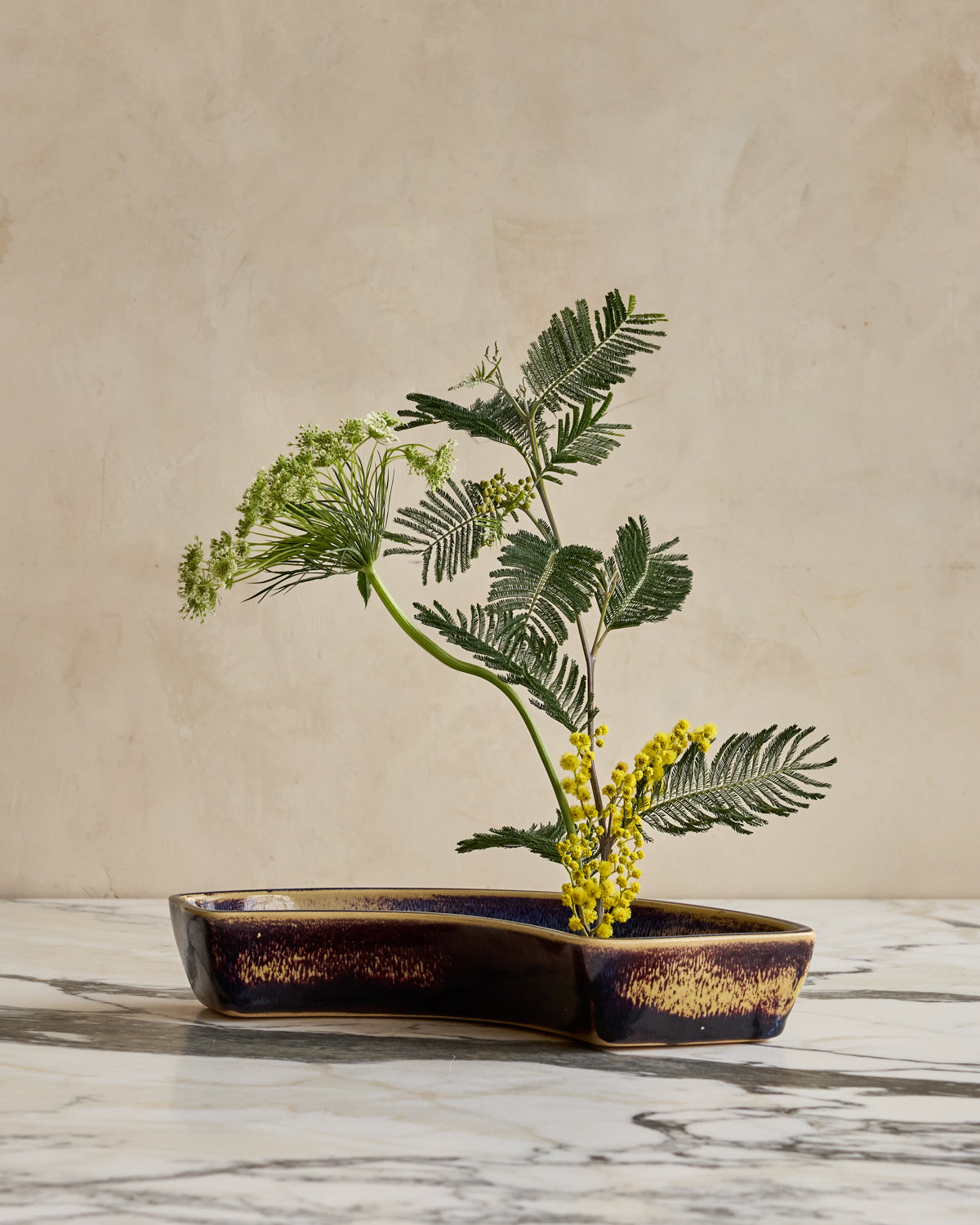 Curved Ikebana Dish