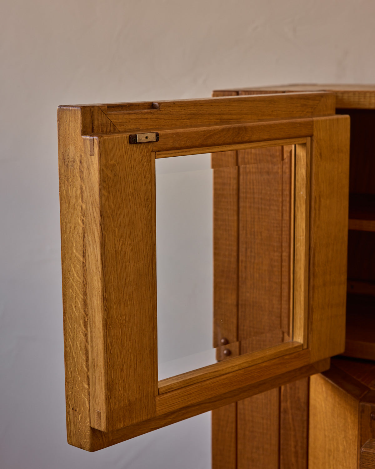 1970s Italian Glazed Oak Credenza