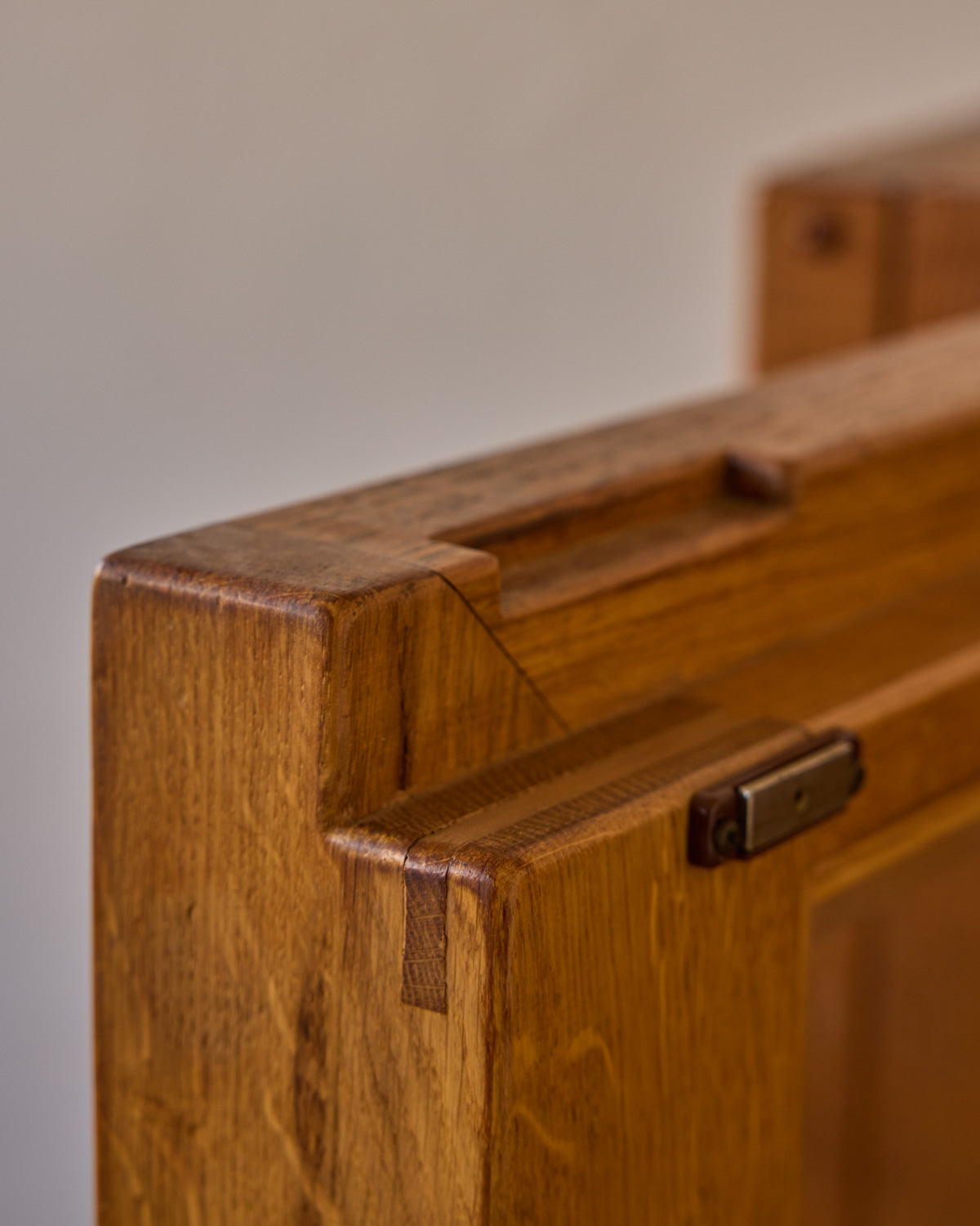 1970s Italian Glazed Oak Credenza