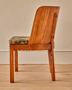 Pair of Lovö Chairs by Axel Einar Hjorth