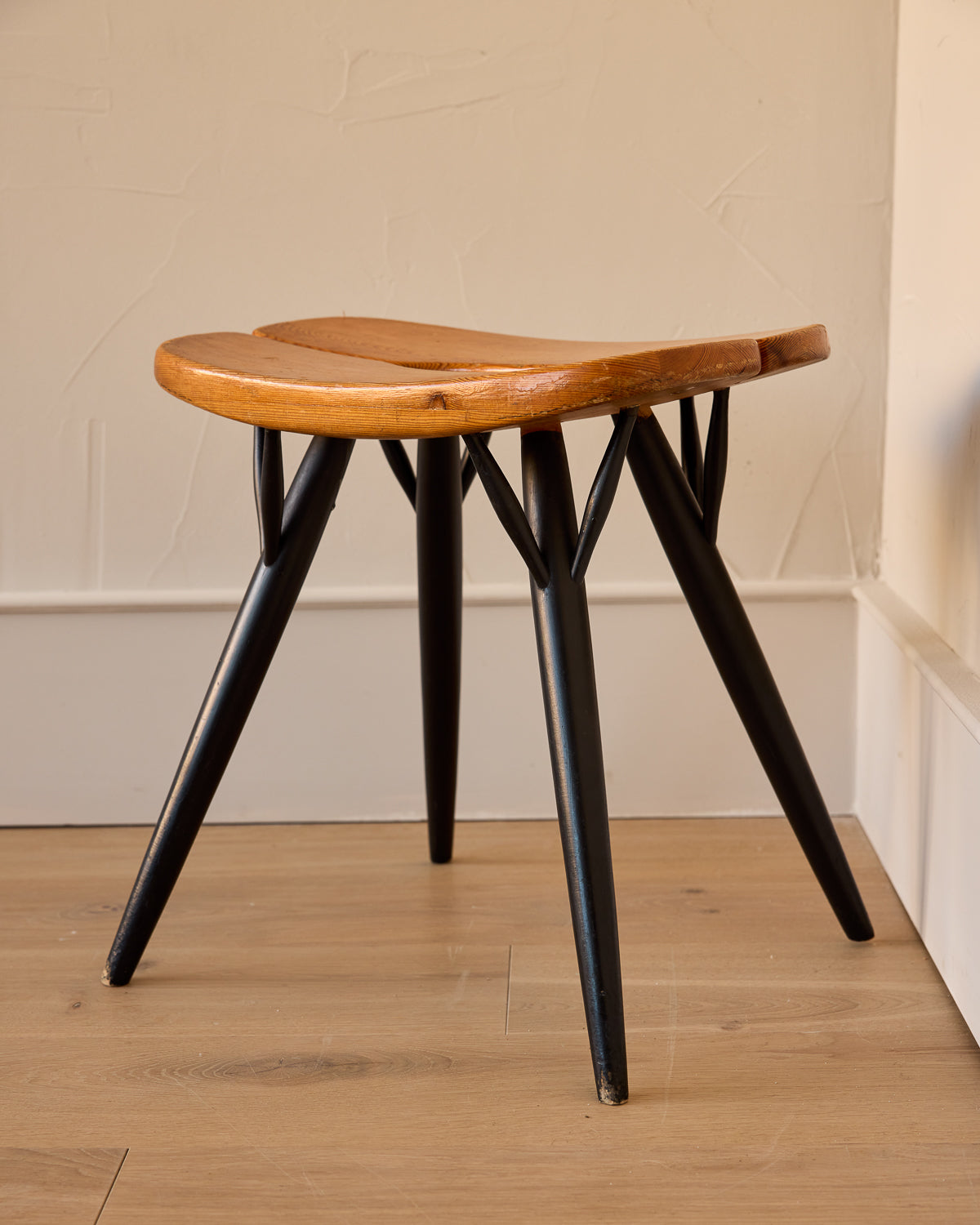 1950s Ilmari Tapiovaara Pirkka Stool for Laukaan Puu