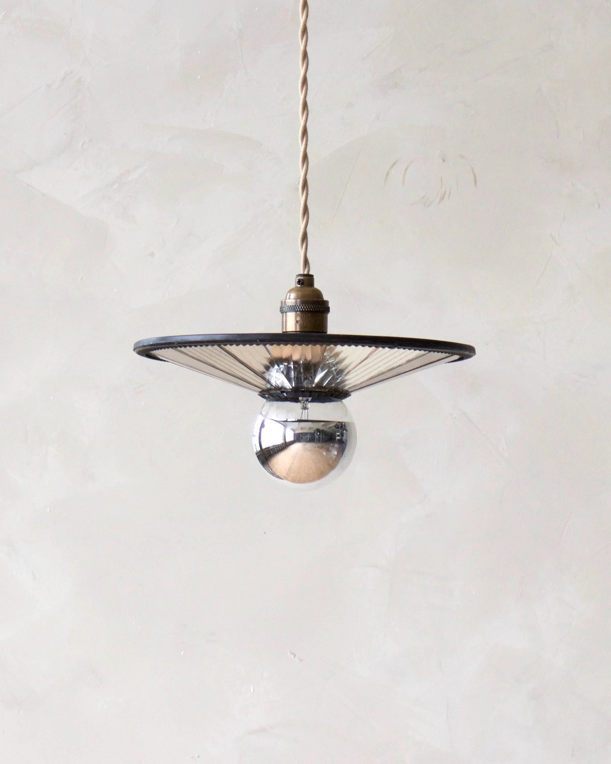 convex mirror pendant light