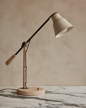 Alek Desk Lamp